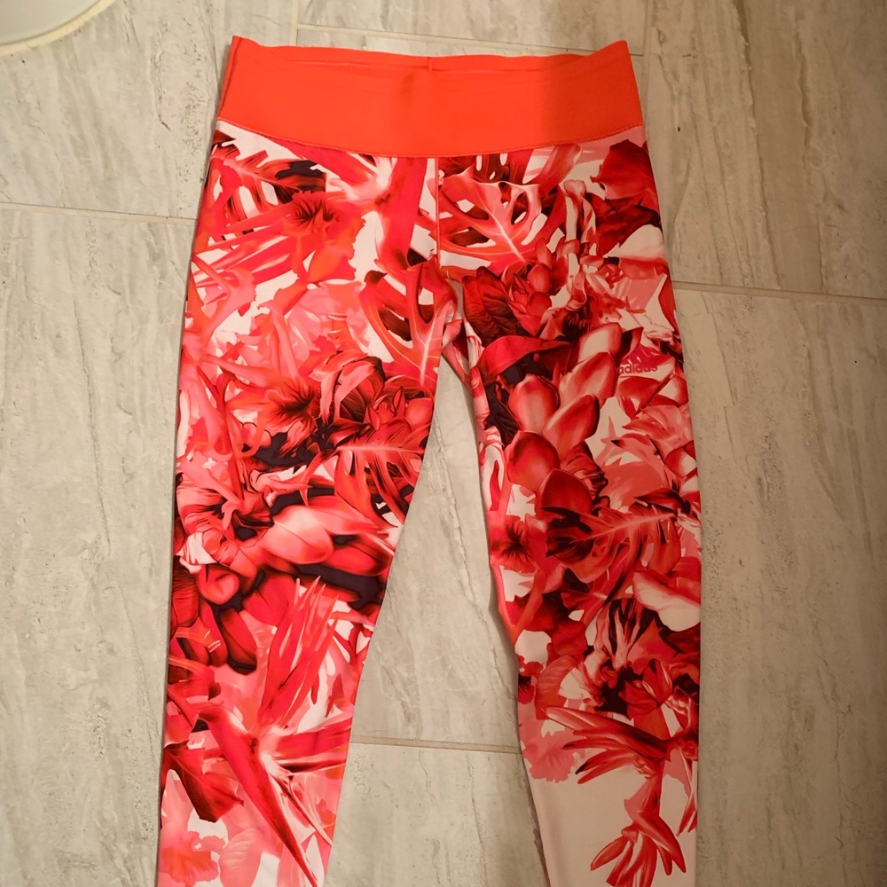 SOLD adidas leggings